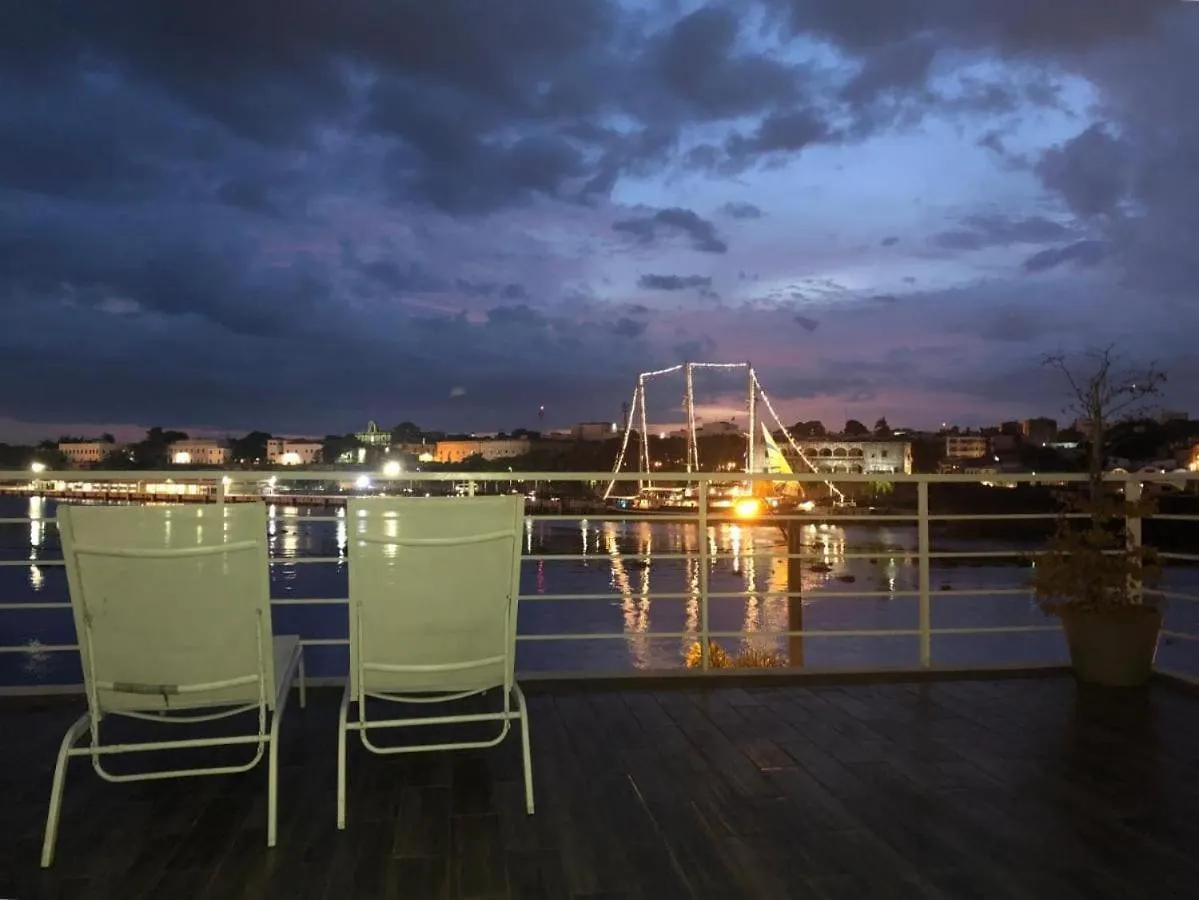 Luxury Apartment Riviera Colonial Calero